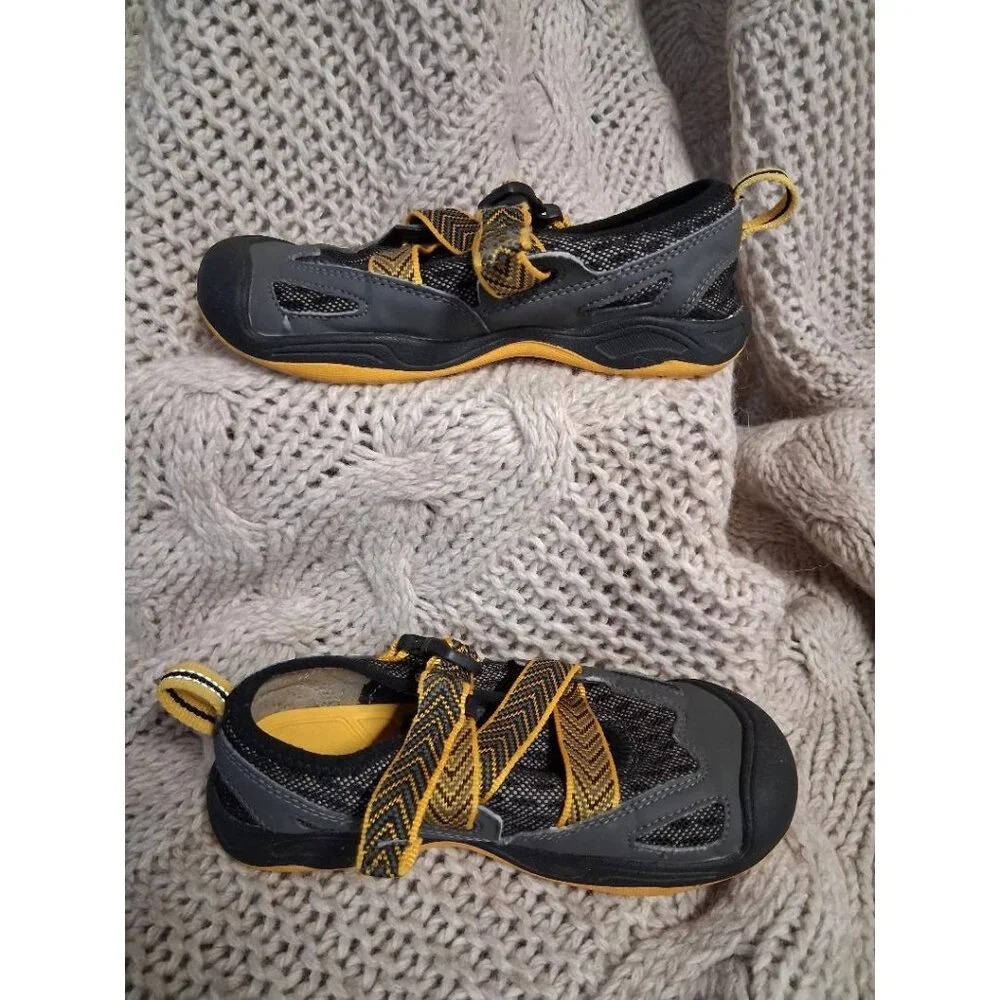 Keen these sandals